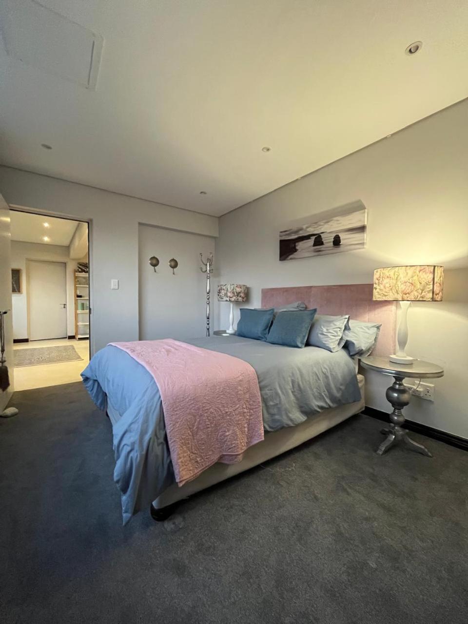 Apartment Doverhurst - Sea Point Cape Town